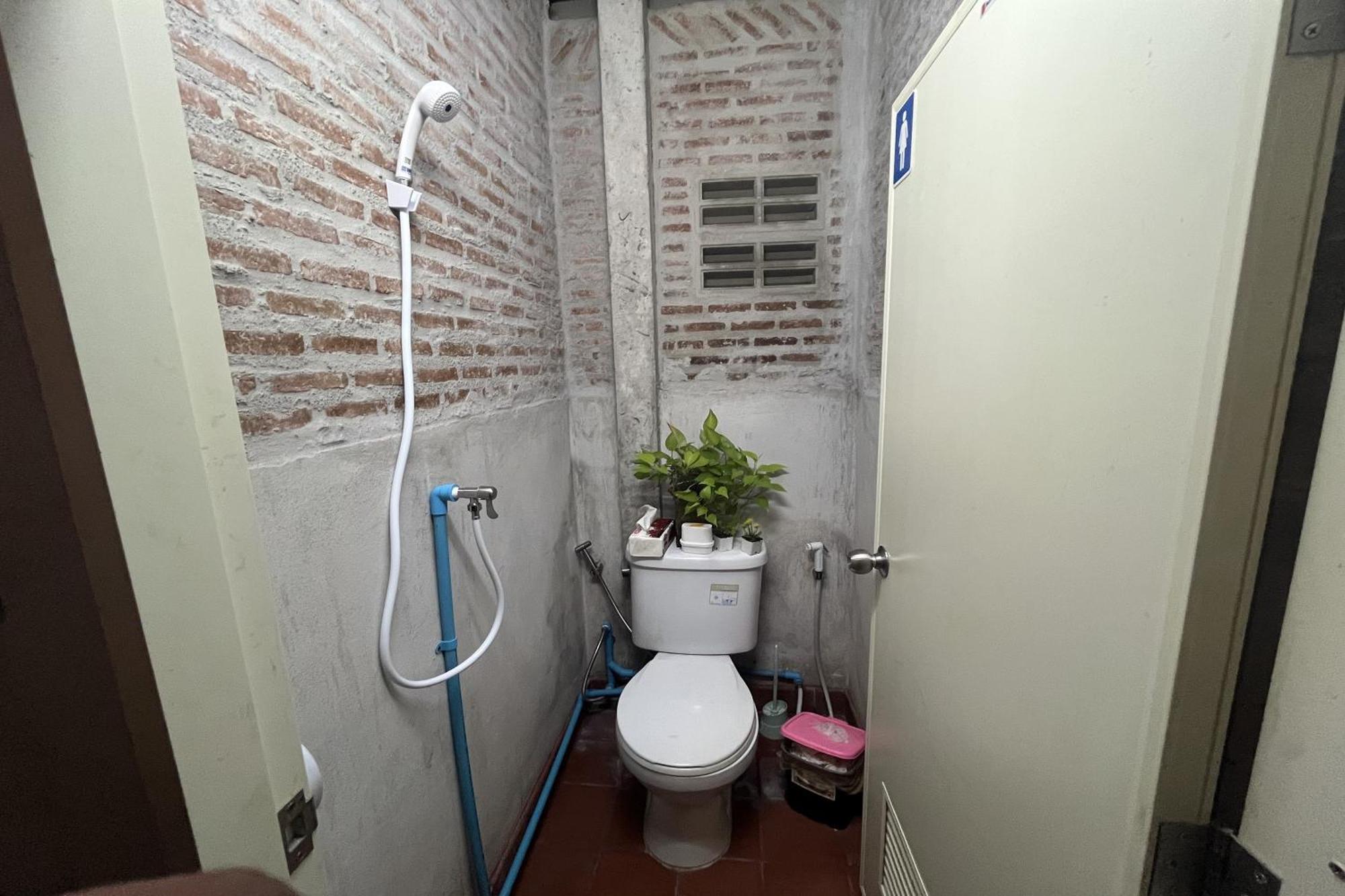 64 Sweethome Dusit Bkk Bangkok Exterior photo