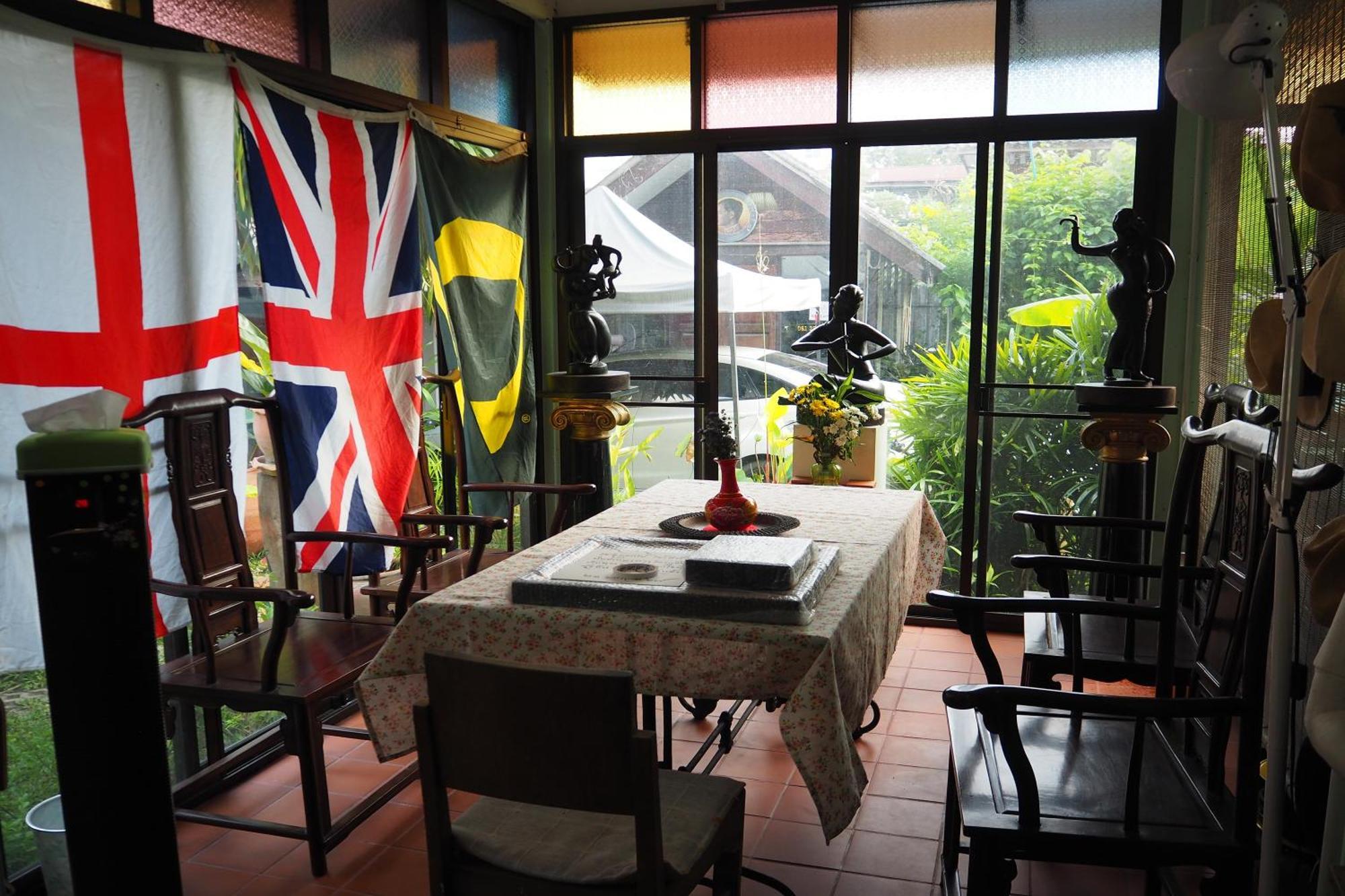 64 Sweethome Dusit Bkk Bangkok Exterior photo